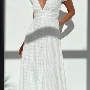 Princess Polly White Textured Maxi Dress NWT